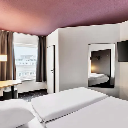 Ibis Styles Altstadt Hotel