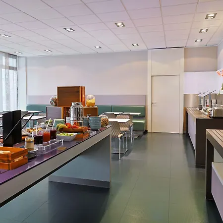 Ibis Styles Altstadt Hotel 3*